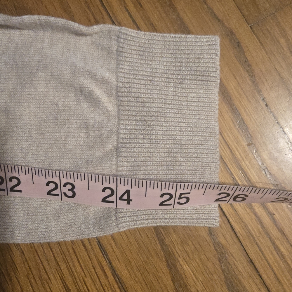 Women's Beige Cardigan‎ Sweater - Picture 6 of 6